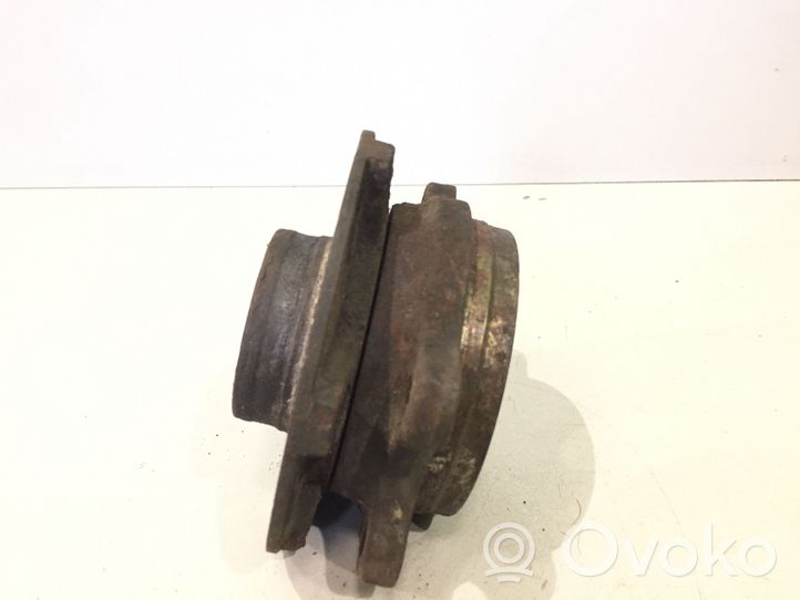 Audi A4 S4 B8 8K Mozzo con cuscinetto ruota anteriore 