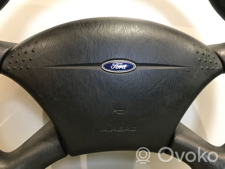 Ford Focus Ohjauspyörä 