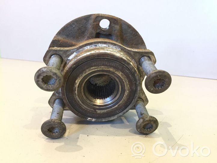 Audi A6 S6 C6 4F Mozzo con cuscinetto ruota anteriore 