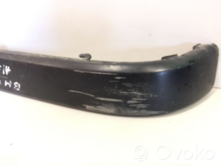 BMW 5 E34 Modanatura della barra di rivestimento del paraurti anteriore 51121944186