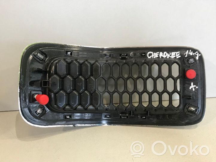 Jeep Cherokee Grille de calandre avant AM0704002