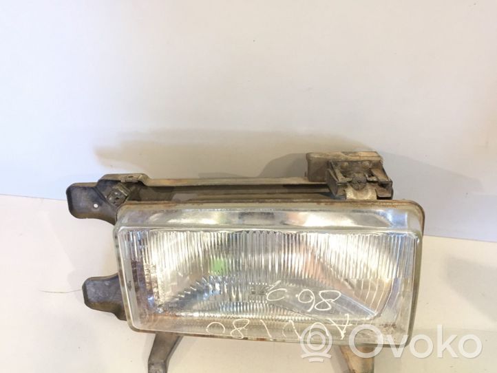 Audi 80 90 B2 Phare frontale 811941004B