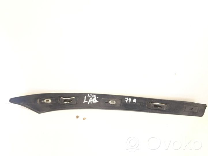 Mercedes-Benz E W123 Tappo cornice del serbatoio 1236902880