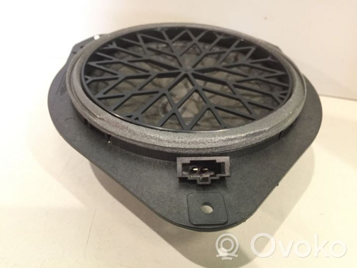 Audi A5 8T 8F Takaoven kaiutin 8T0035411