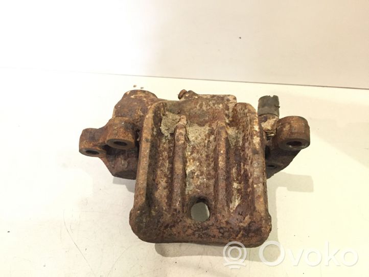 Audi V8 Pinza del freno anteriore 