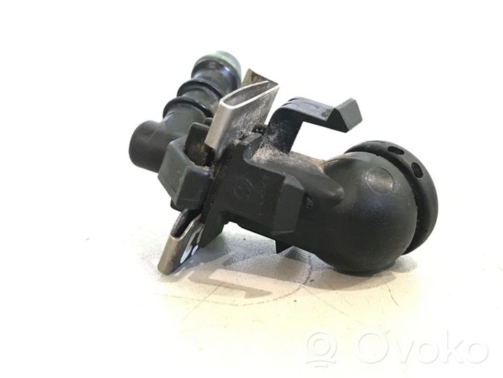 BMW X5 E53 Ugello a spruzzo lavavetri per faro 8252743