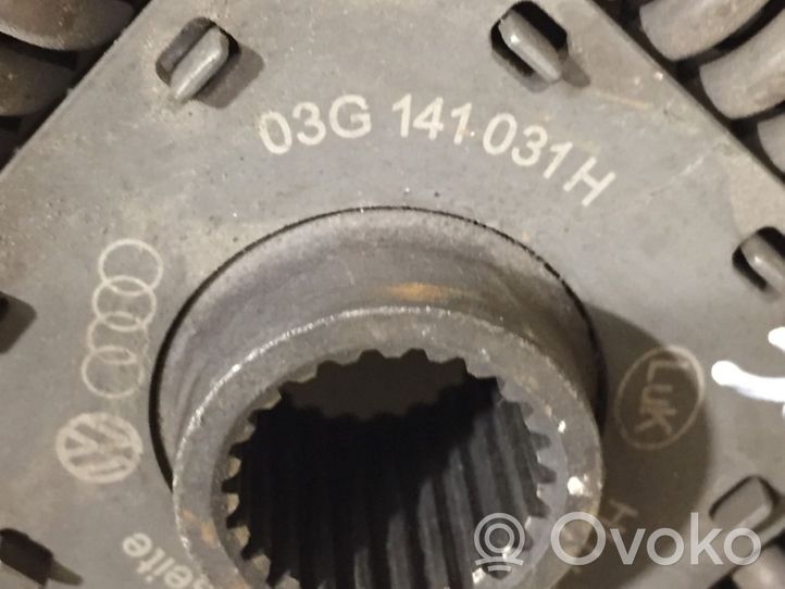 Audi A4 S4 B7 8E 8H Spingidisco della frizione 03G141031H