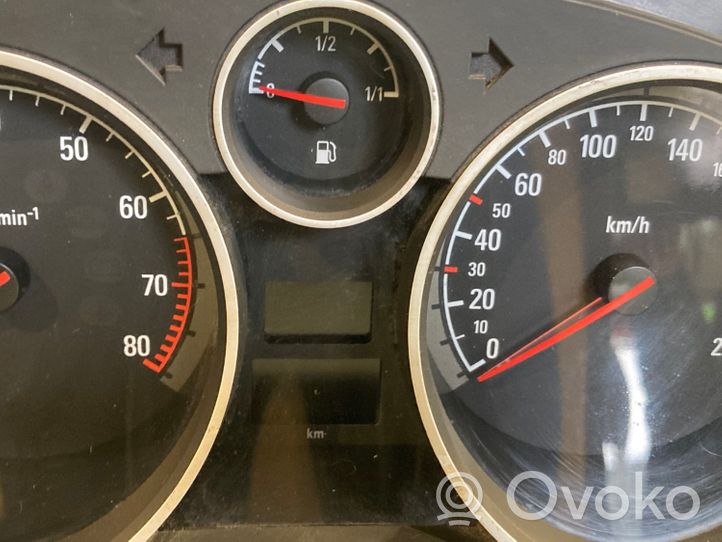 Opel Astra H Compteur de vitesse tableau de bord 13243039