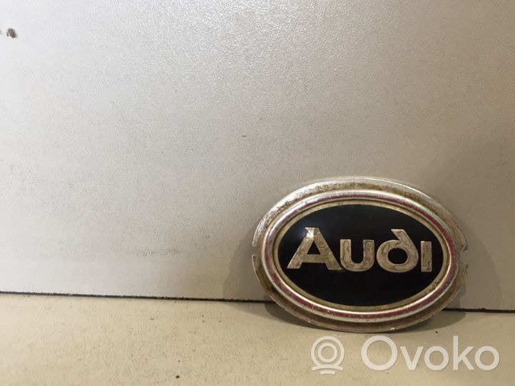 Audi 80 90 B3 Manufacturer badge logo/emblem 811853621