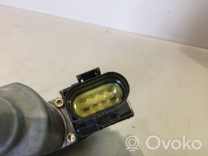 Audi A4 S4 B5 8D Moteur de lève-vitre de porte avant 113846113