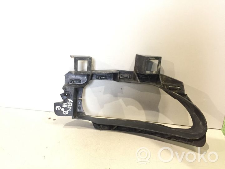 Opel Corsa C Części świateł przeciwmgielnych 24411411