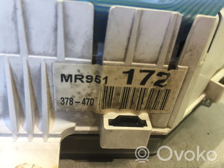 Mitsubishi Pajero Tachimetro (quadro strumenti) MR951172