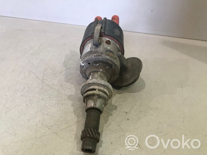 Audi Coupe Spinterogeno Spark 0237031019