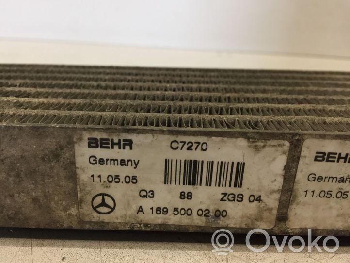 Mercedes-Benz A W169 Vaihteistoöljyn jäähdytin A1695010165