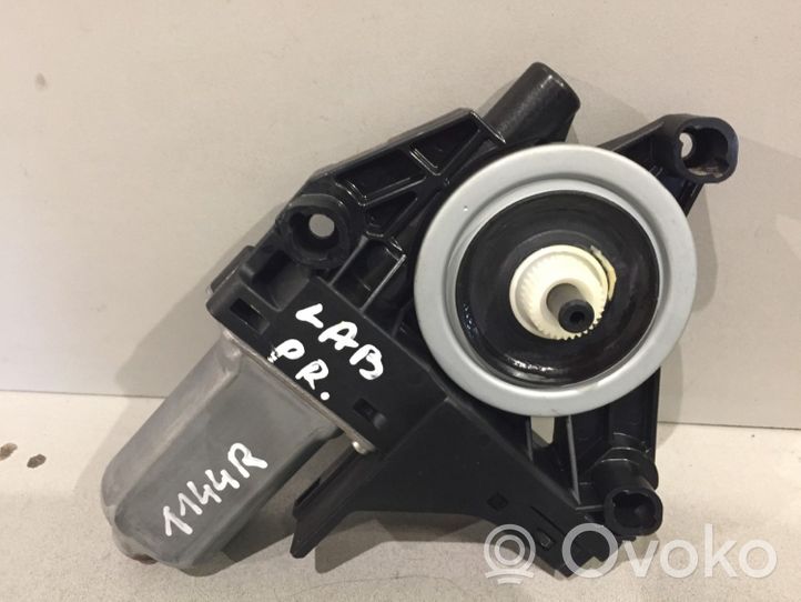 Volvo S60 Motorino alzacristalli della portiera anteriore 966269102