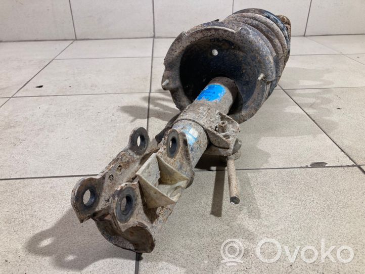 Volvo XC90 Front shock absorber with coil spring 