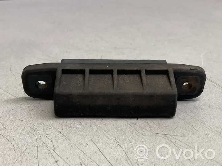 Toyota Avensis T270 Tailgate/trunk/boot exterior handle 