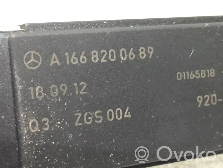 Mercedes-Benz ML W166 Amplificatore antenna A1668200689