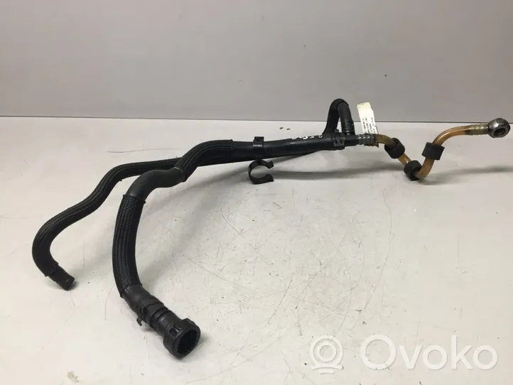 BMW X5 E70 Tuyau d'alimentation conduite de carburant 7806961