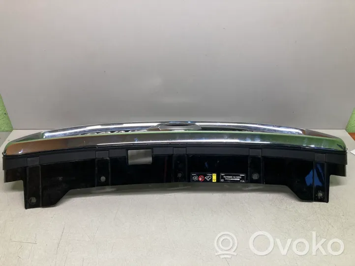 Volvo XC60 Front bumper upper radiator grill 31425533