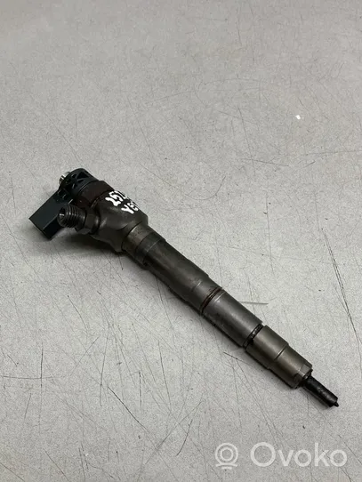 Skoda Yeti (5L) Injecteur de carburant 03L130277J