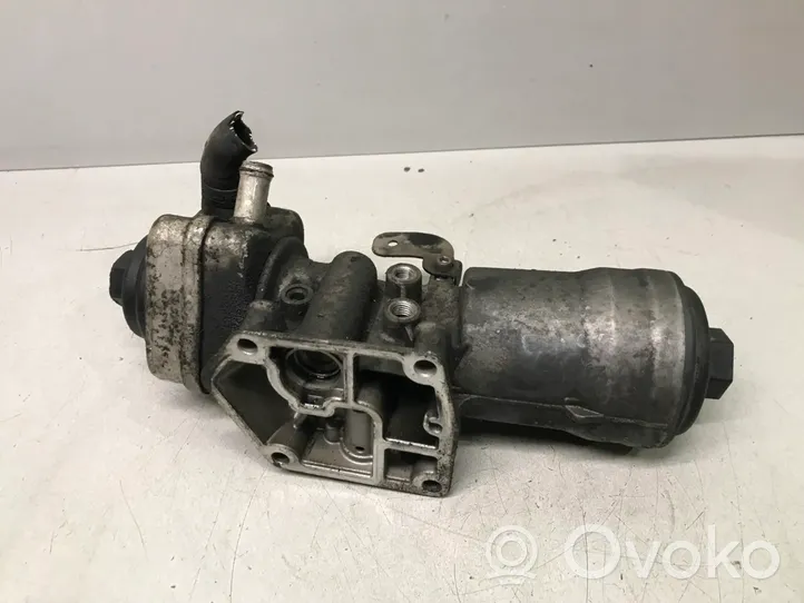 Volkswagen PASSAT B6 Support de filtre à huile 045115389K