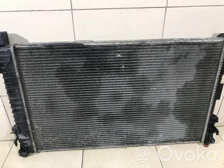 Mercedes-Benz C W203 Radiateur de refroidissement A20350011