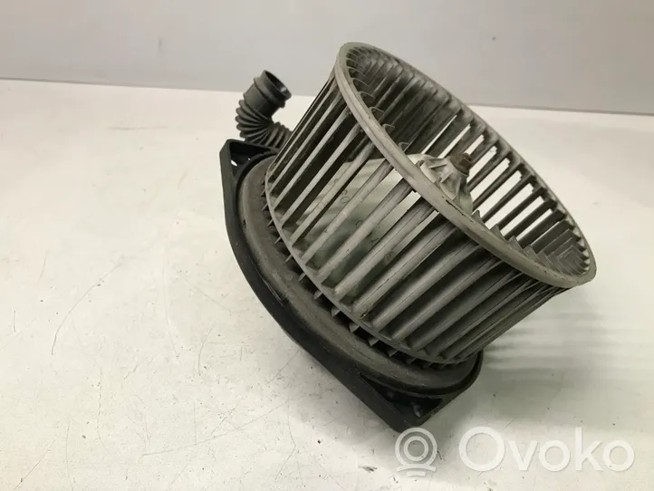 Subaru Impreza I Heater fan/blower 6270030352