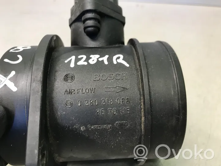 Volvo XC90 Измеритель потока воздуха 8670115