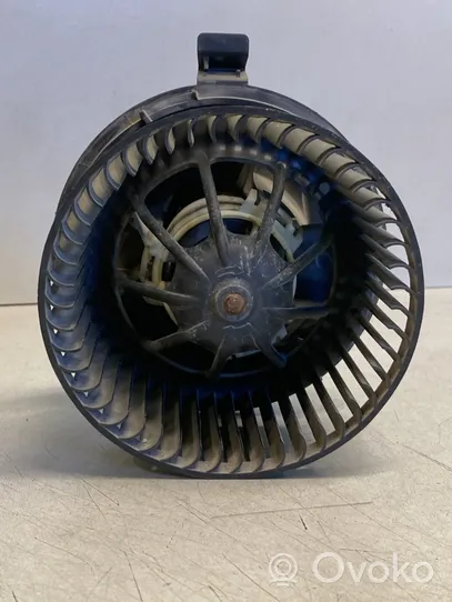 Renault Megane II Heater fan/blower M030911X