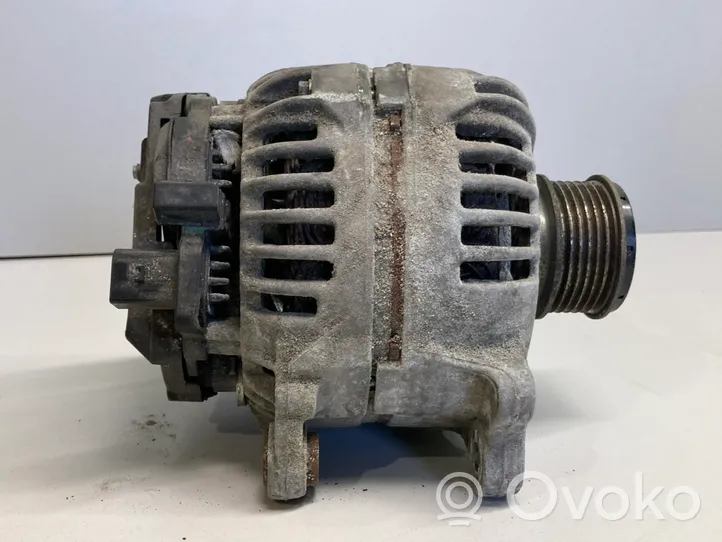 Volkswagen Golf VI Generatore/alternatore 03L903023