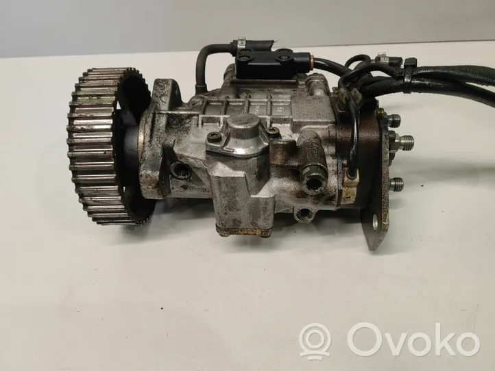 Volkswagen PASSAT B5 Fuel injection high pressure pump 038130107J