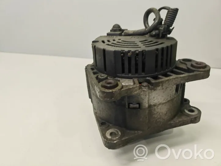 Volkswagen PASSAT B5 Alternator 028903031AX