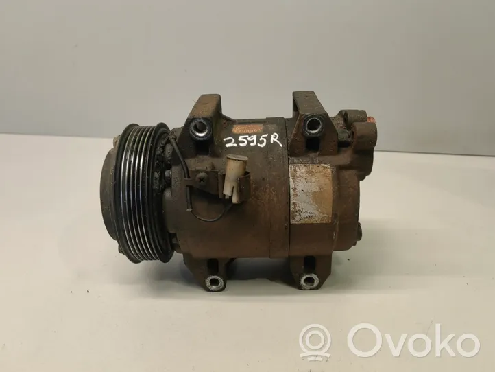 Volvo S60 Ilmastointilaitteen kompressorin pumppu (A/C) 8708581