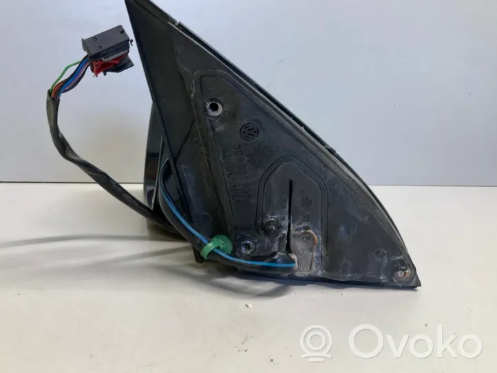 Volkswagen PASSAT B6 Front door electric wing mirror 