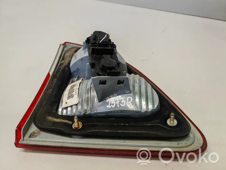 Ford Galaxy Lampy tylnej klapy bagażnika 7M5945094B