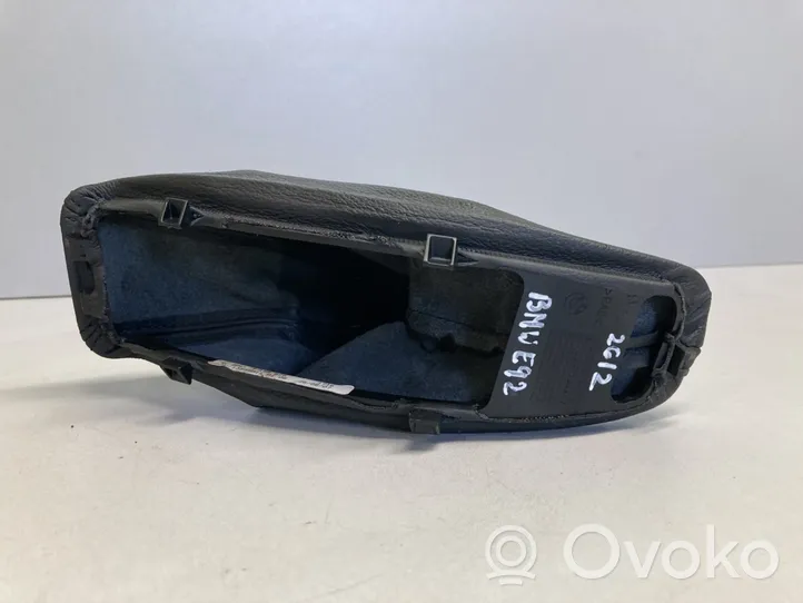 BMW 3 E92 E93 Osłona dźwigni hamulca ręcznego 7155625