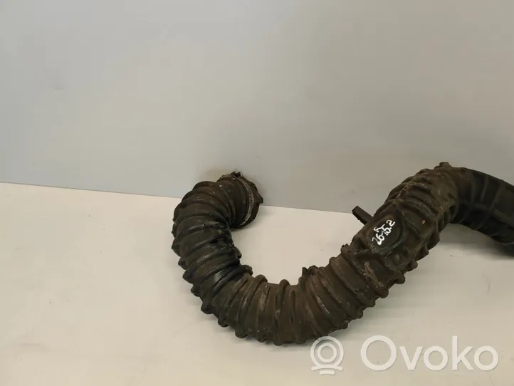 Opel Vivaro Intercooler hose/pipe 93858731