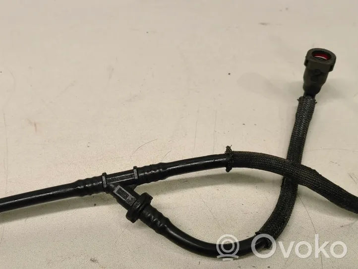 Opel Vivaro Tuyau d'alimentation conduite de carburant 