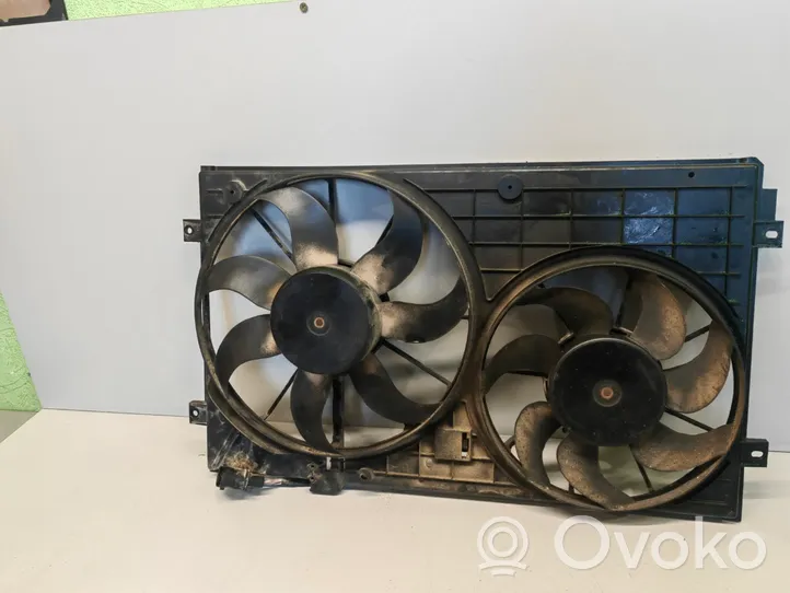 Volkswagen Touran I Elektrisks radiatoru ventilators 1K0121207T