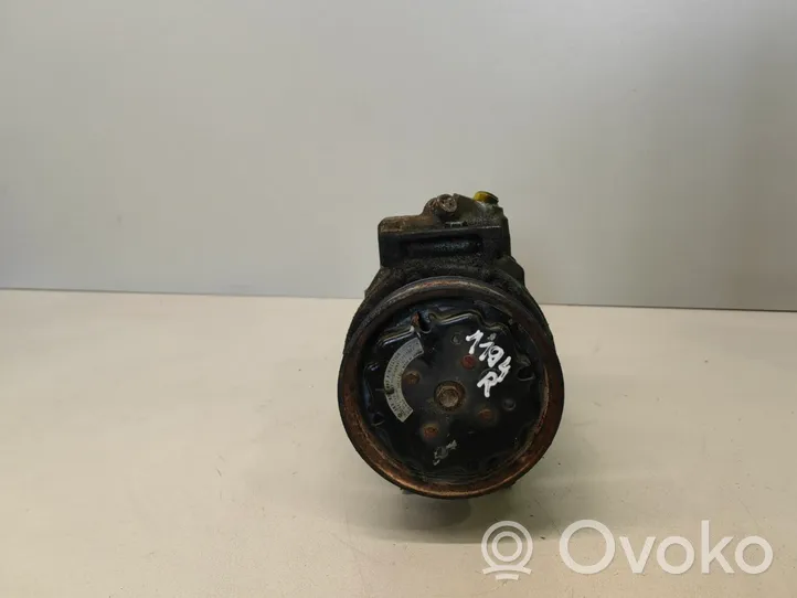 Volkswagen Touran I Klimakompressor Pumpe 1K0820803F