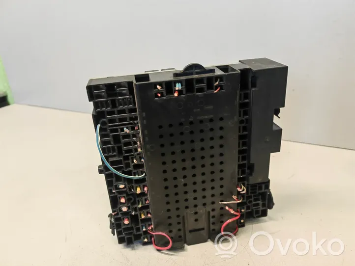 Volvo V70 Module de fusibles 30682664