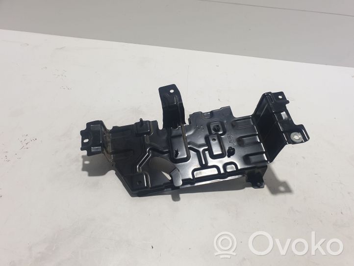 Volvo C30 Äänenvahvistimen kiinnike 31210089