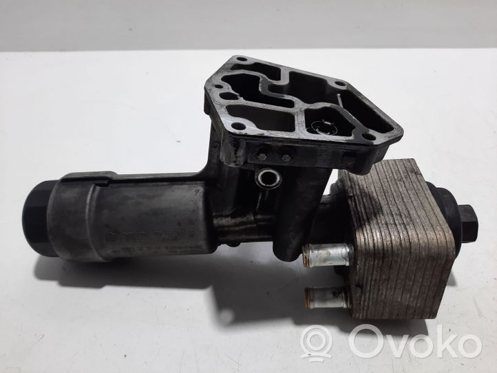 Audi A4 S4 B6 8E 8H Support de filtre à huile 038115389C