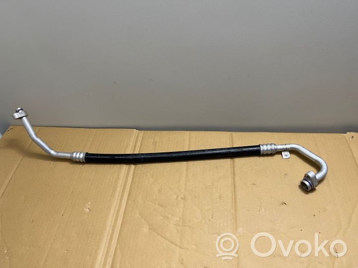 Audi A4 S4 B9 Wąż / Przewód klimatyzacji A/C 8W0816743L