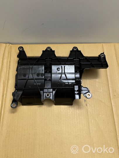 Mercedes-Benz GLE (W166 - C292) Separatore dello sfiato dell’olio A6421800885