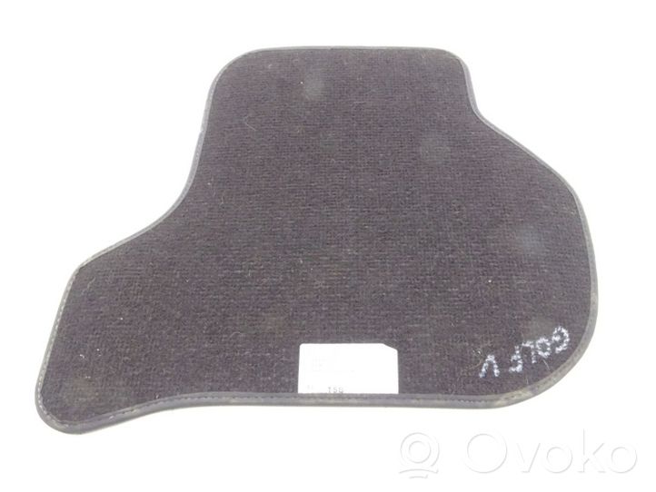 Volkswagen Golf V Tapis de sol / moquette de cabine avant 1K0061226EA