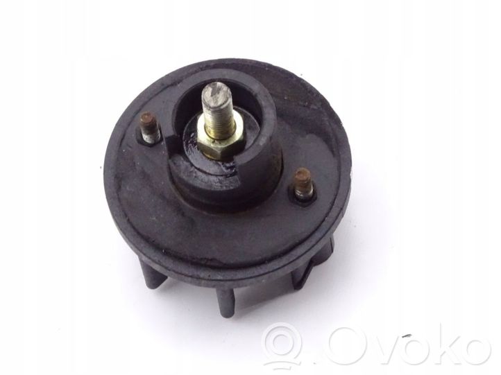 41010715 Iveco EuroCargo Engine mount vacuum valve, 11.76 € RRR