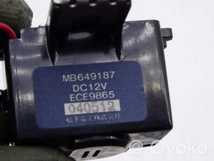 Mitsubishi Pajero Muut ohjainlaitteet/moduulit MB649187