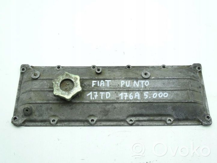 Fiat Punto (176) Venttiilikoppa 5972727